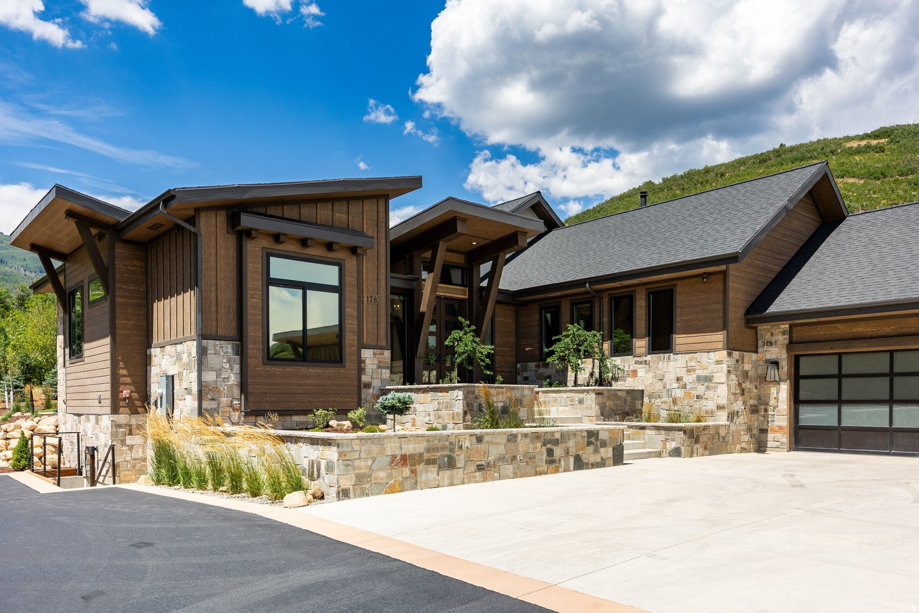 main property photo 80