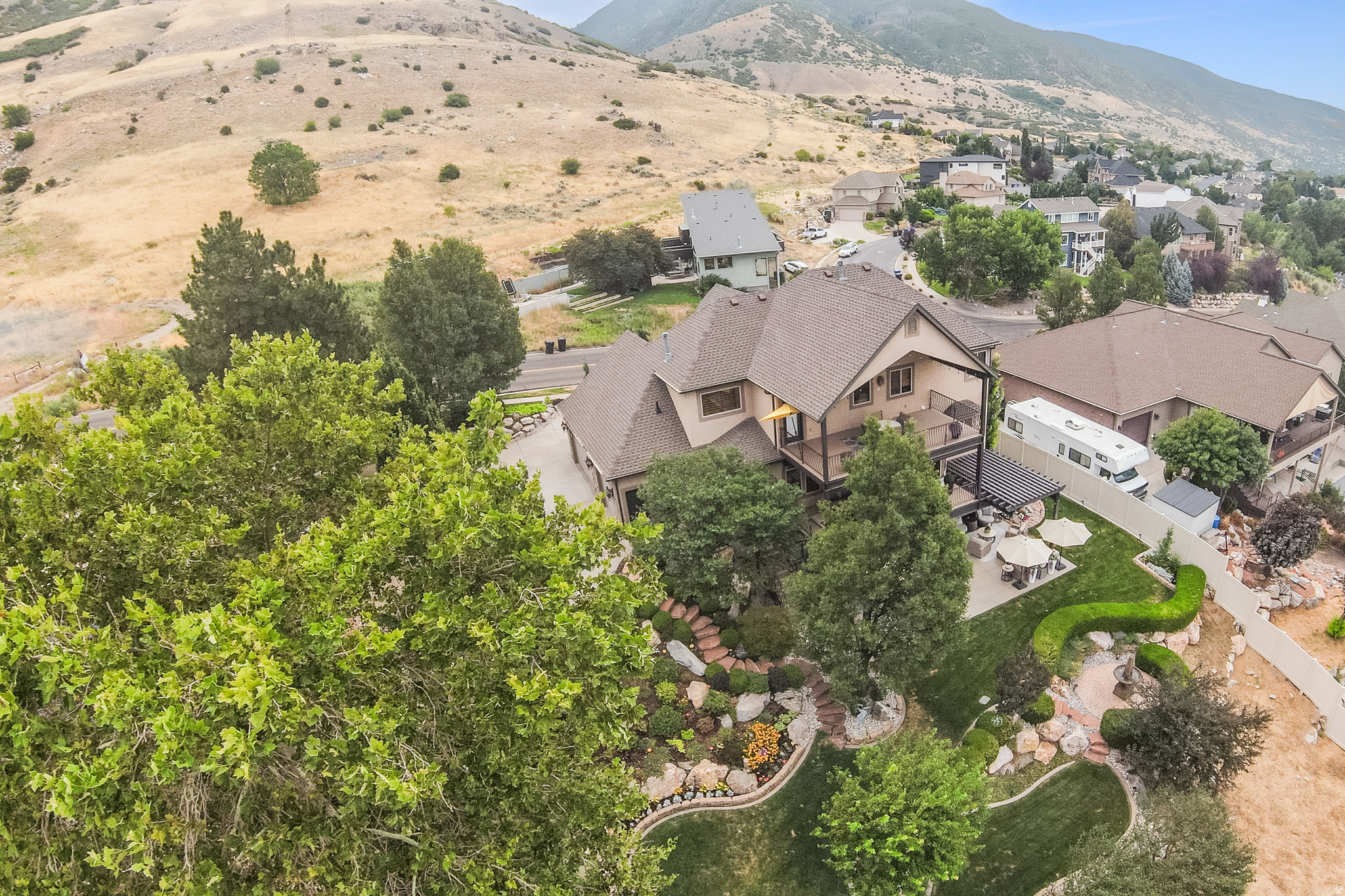 main property photo 75