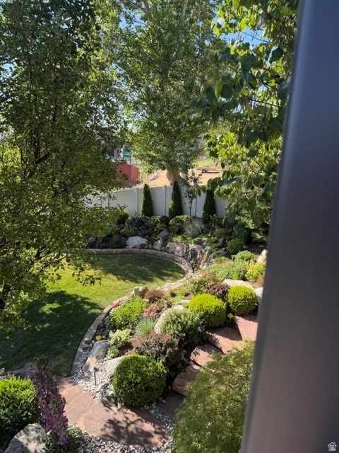 main property photo 85