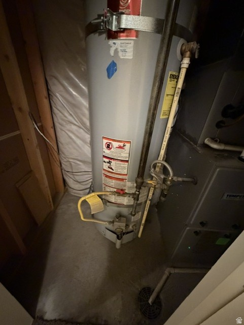 main property photo 24