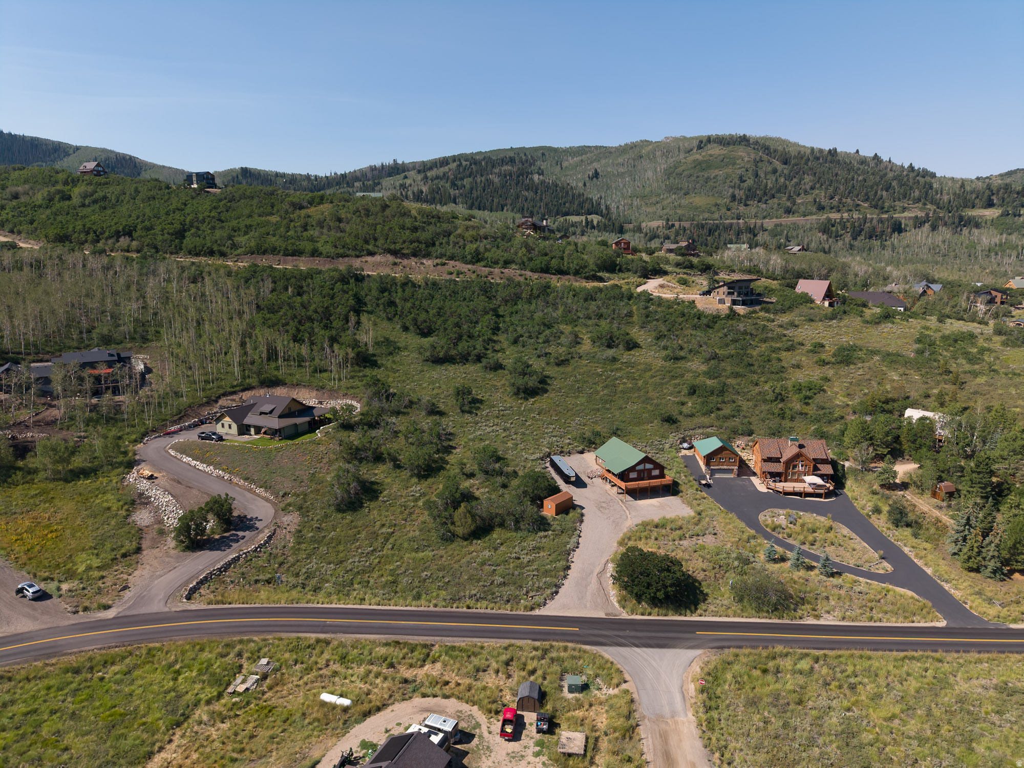 main property photo 14