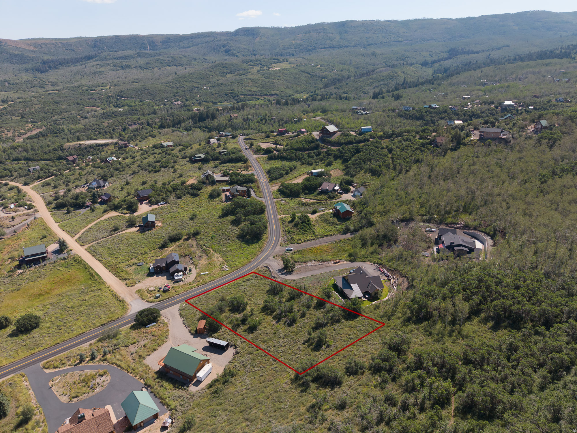 main property photo 4