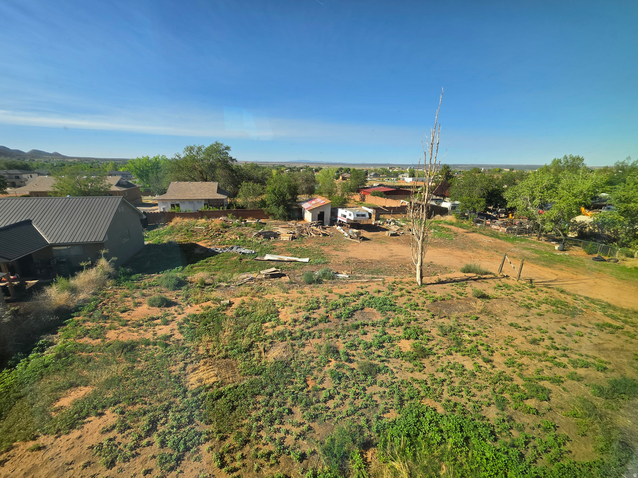 main property photo 50