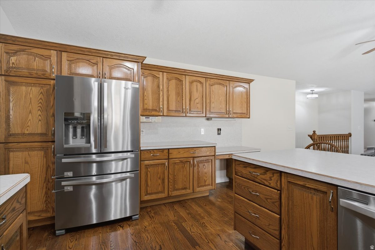 main property photo 14