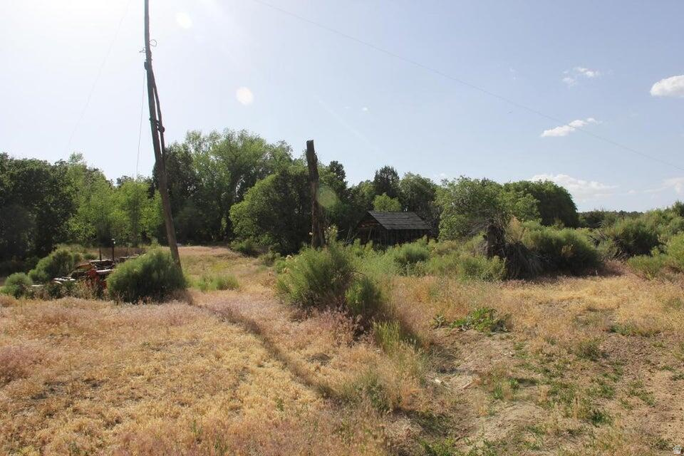 main property photo 23