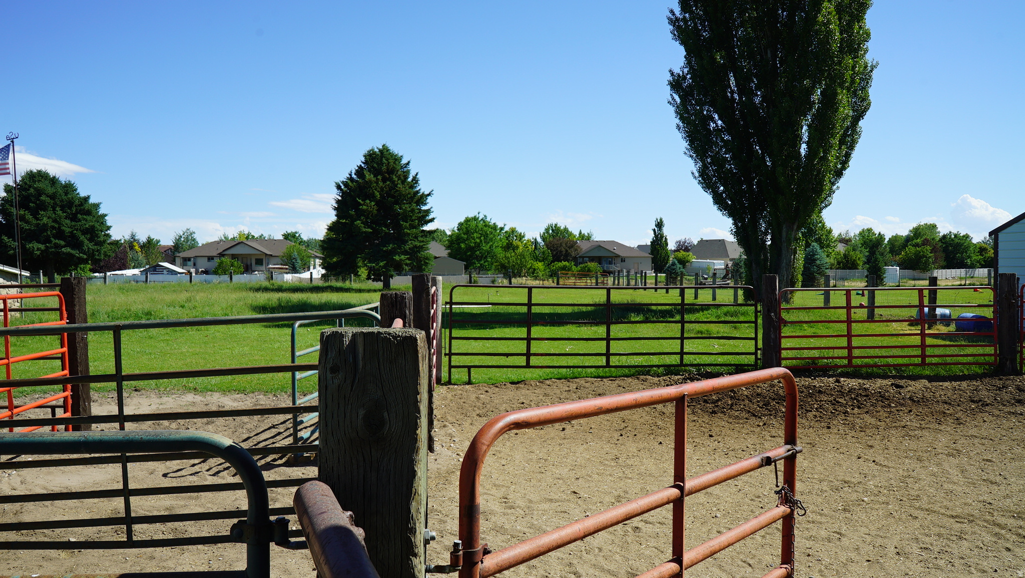 main property photo 12