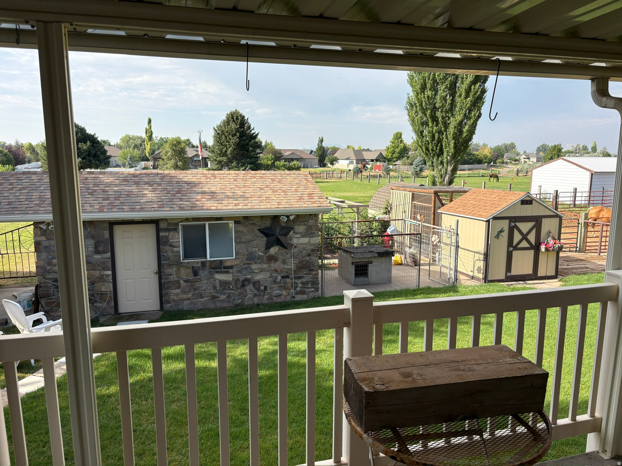 main property photo 6