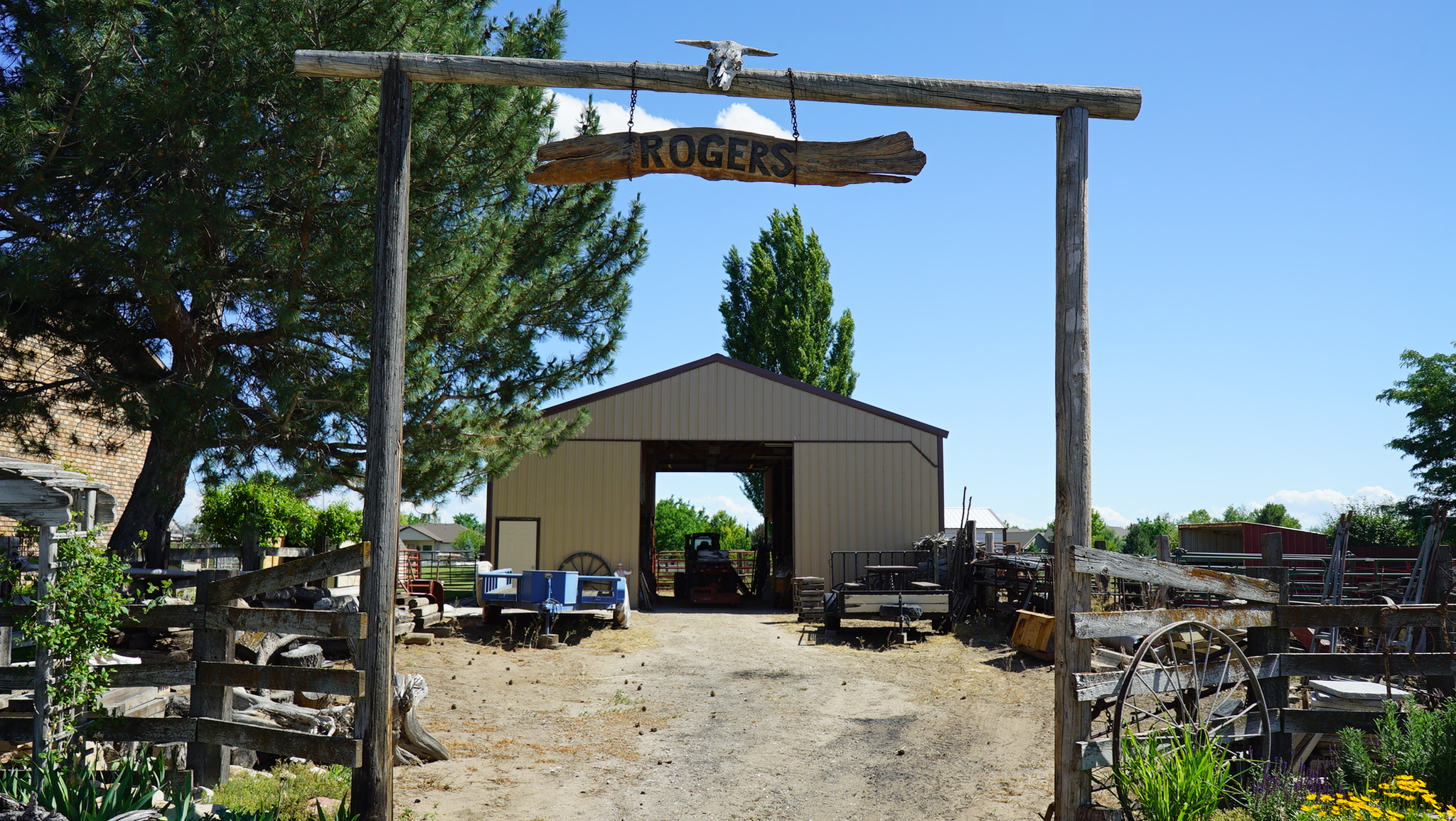main property photo 9