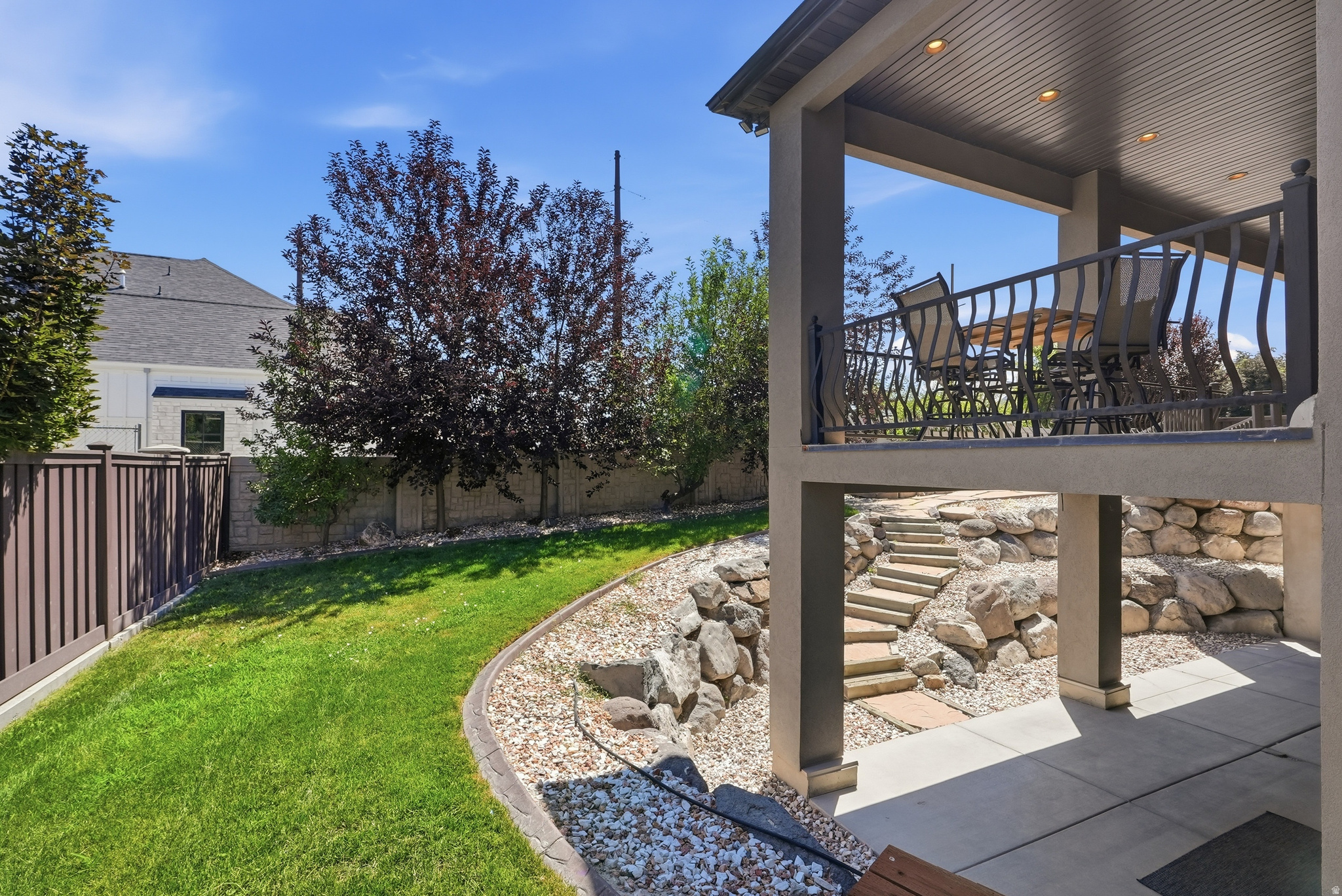 main property photo 68