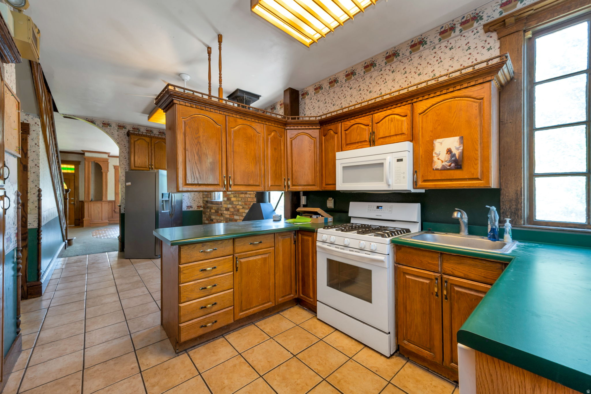 main property photo 10