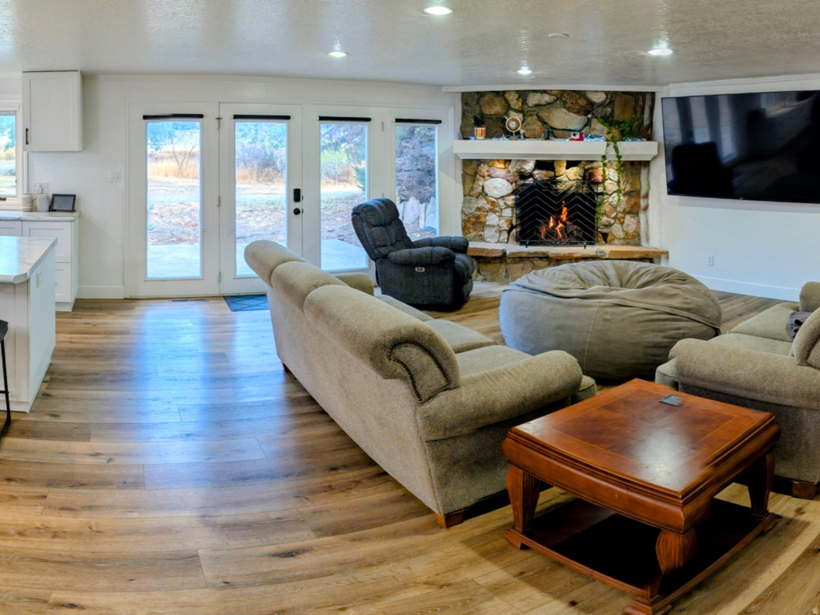 main property photo 62
