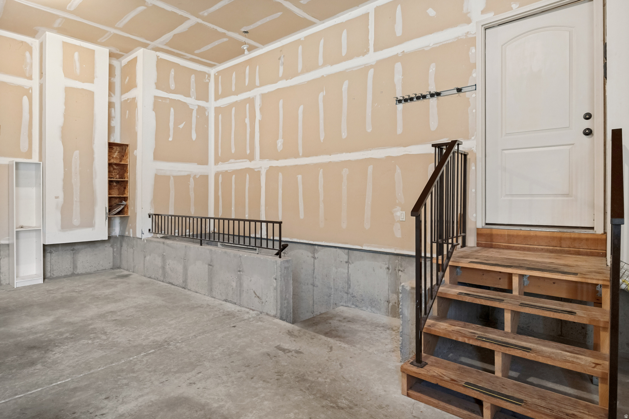 main property photo 53