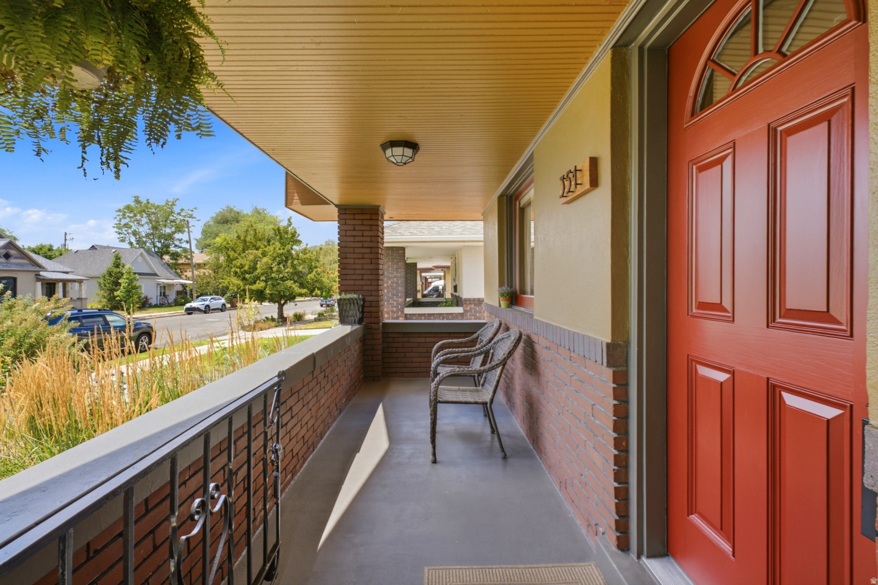 main property photo 4