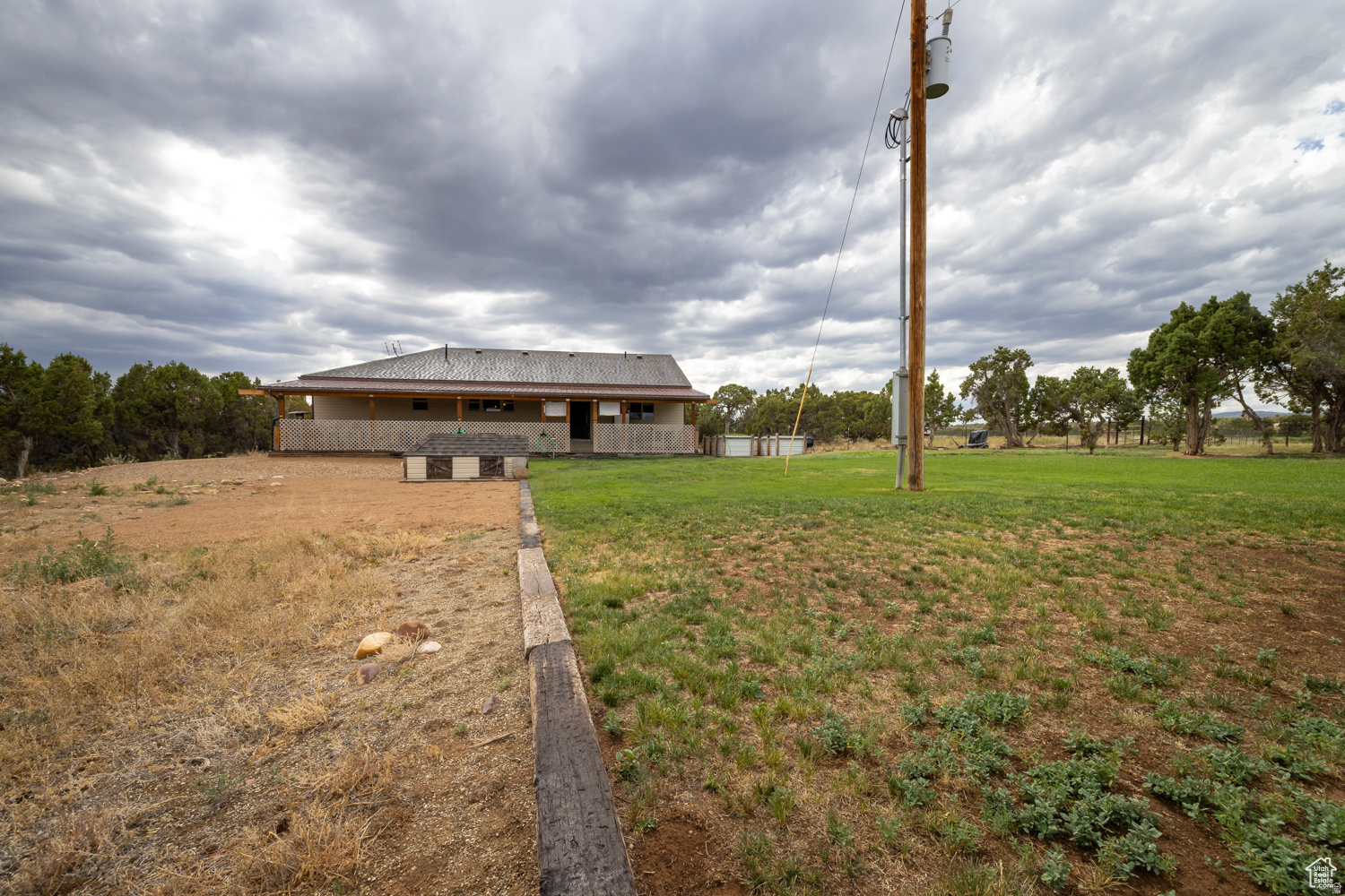 main property photo 35