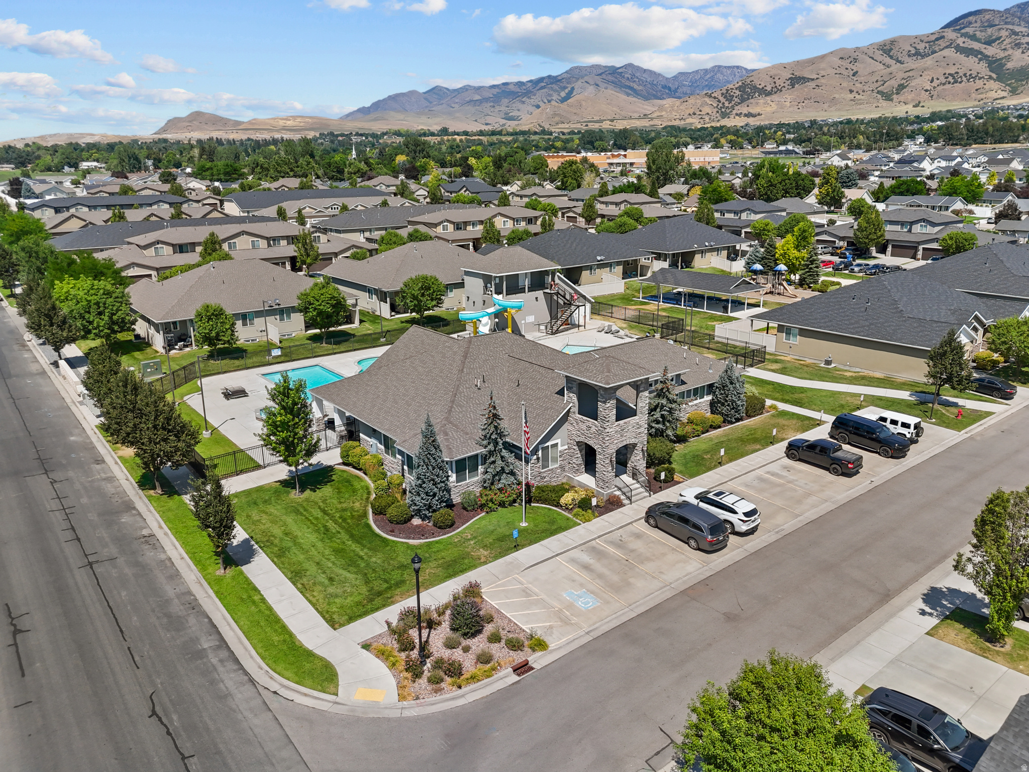 main property photo 46