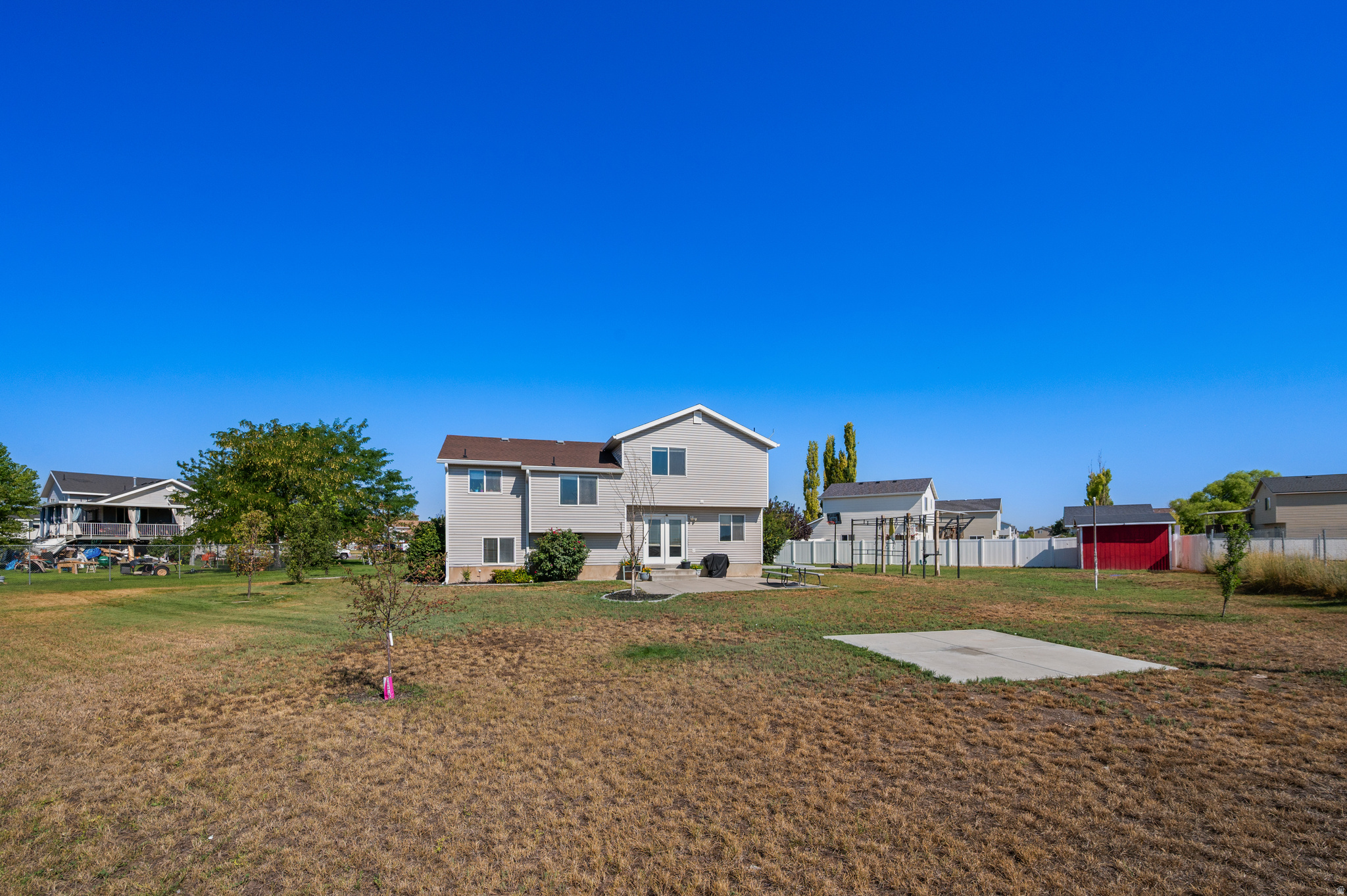 main property photo 44