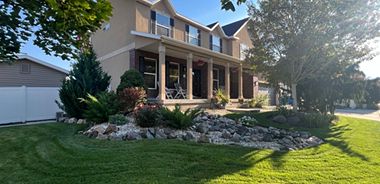 image of property with 5 Bed | 4 Bath | 4,194 Sqft