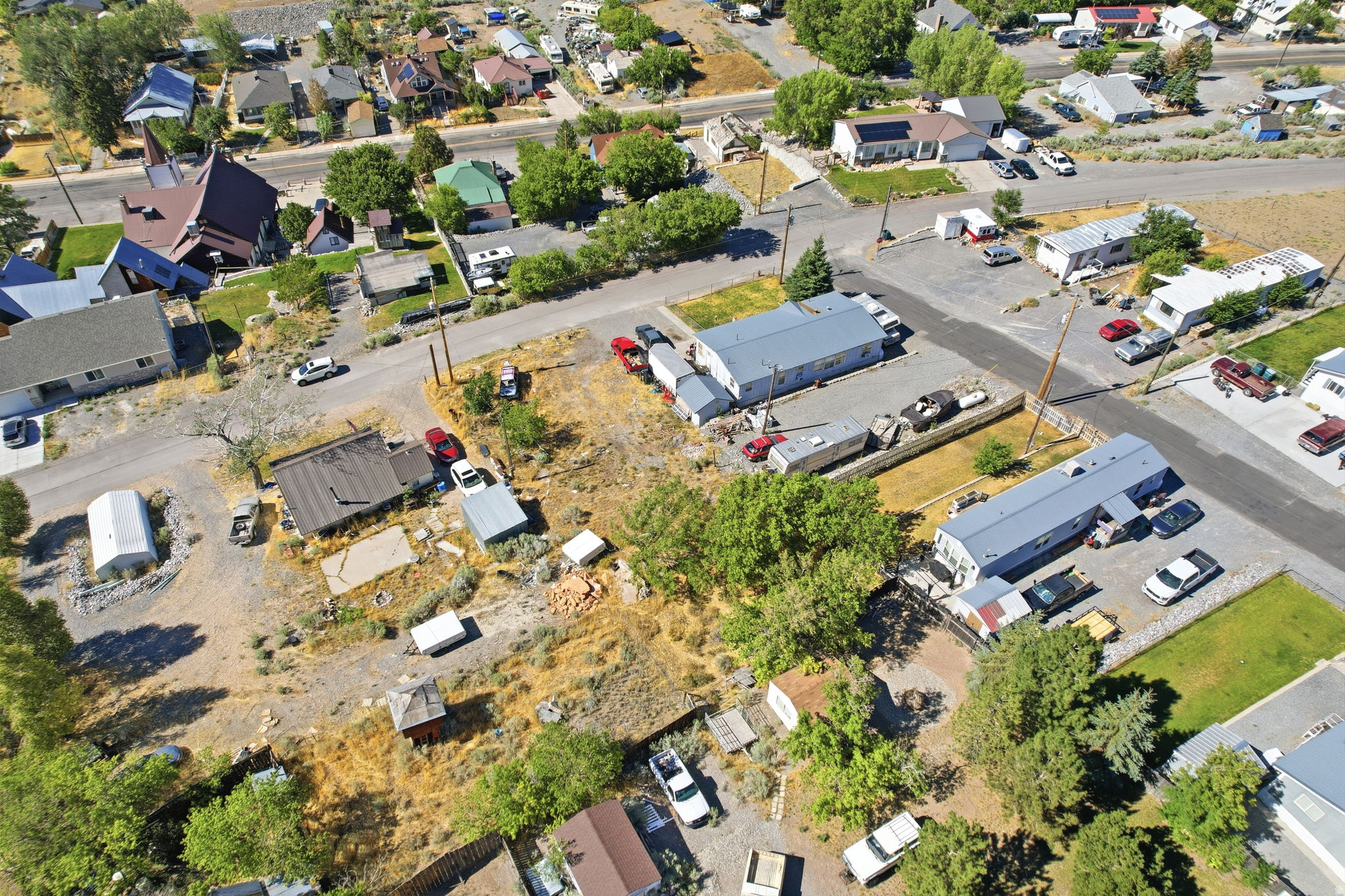 main property photo 6