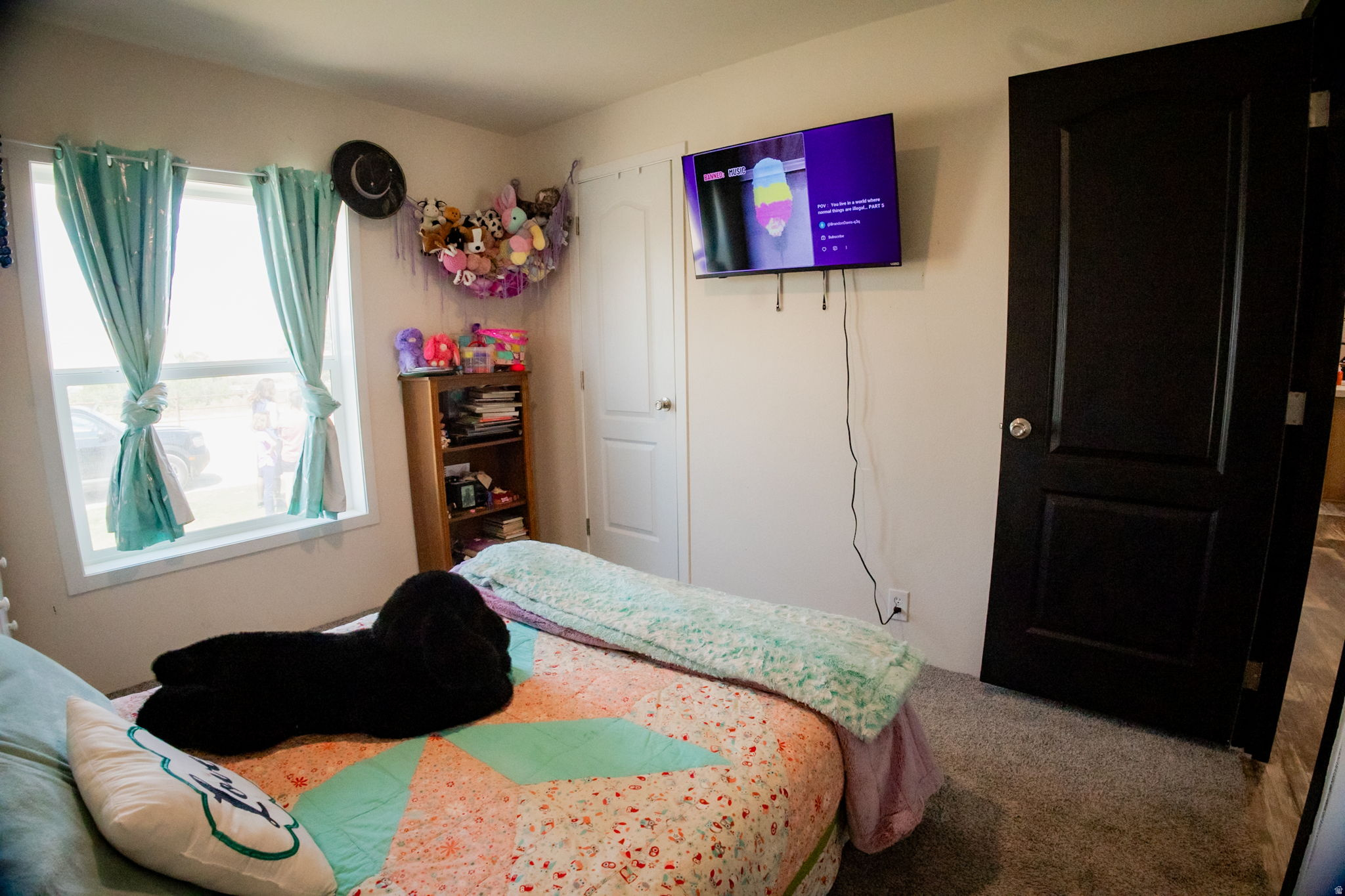 main property photo 50
