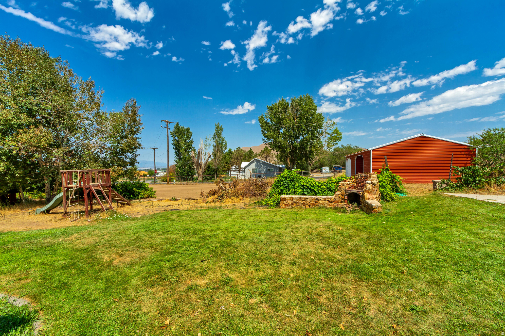main property photo 51