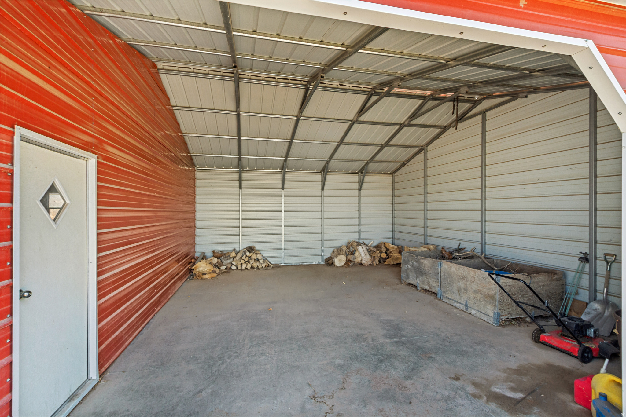 main property photo 57