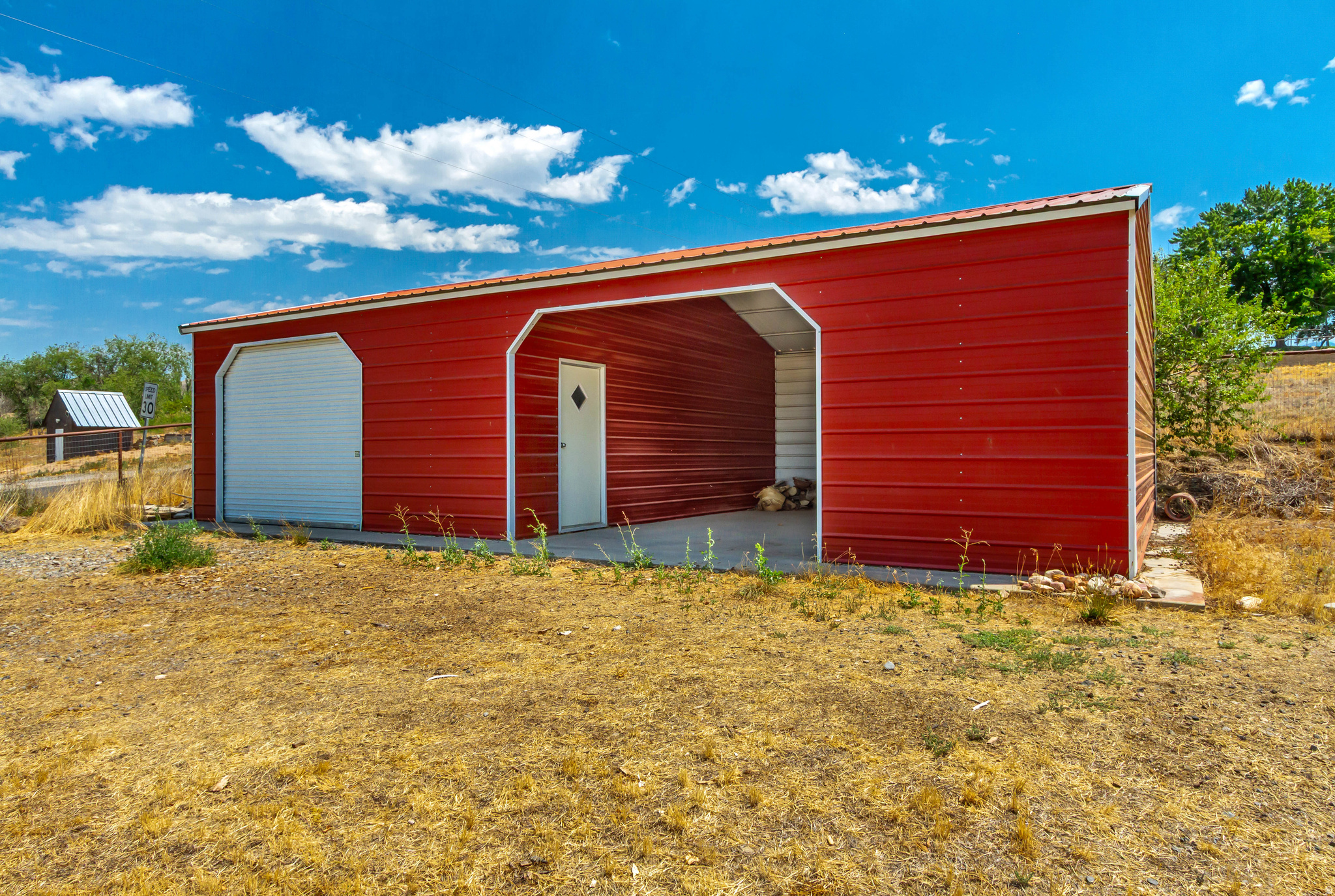 main property photo 59