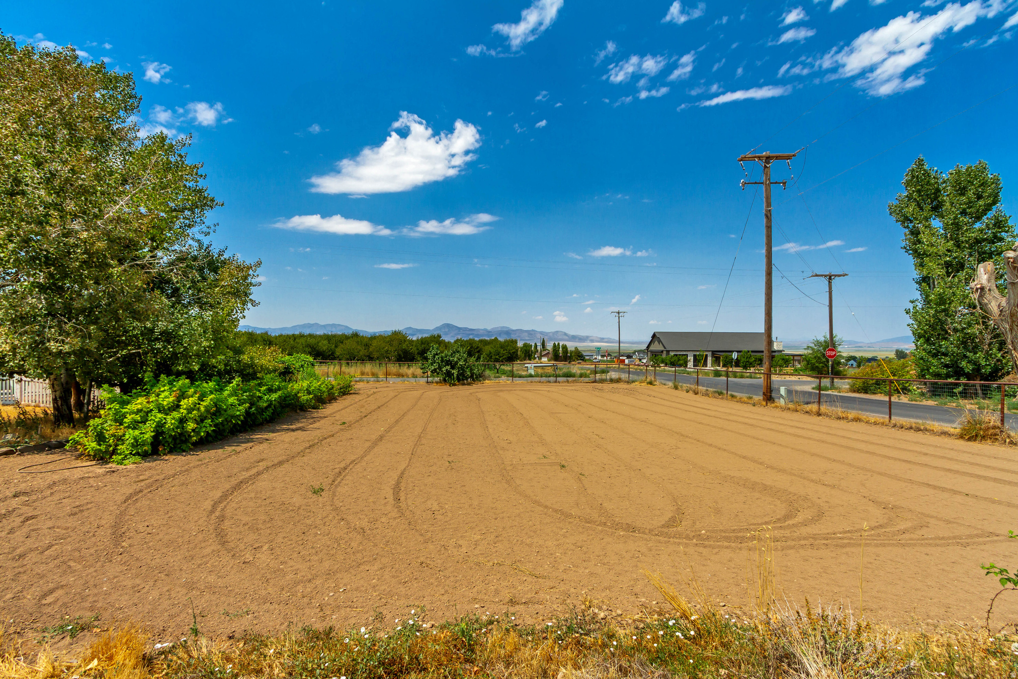 main property photo 61
