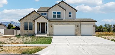 image of property with 3 Bed | 3 Bath | 3,652 Sqft