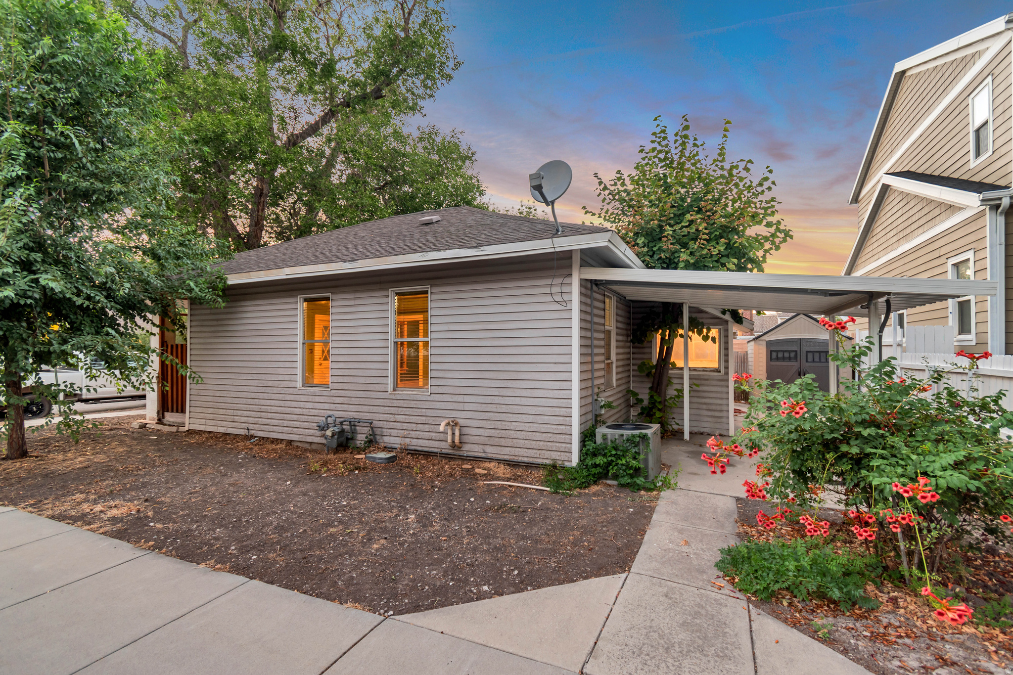 main property photo 13