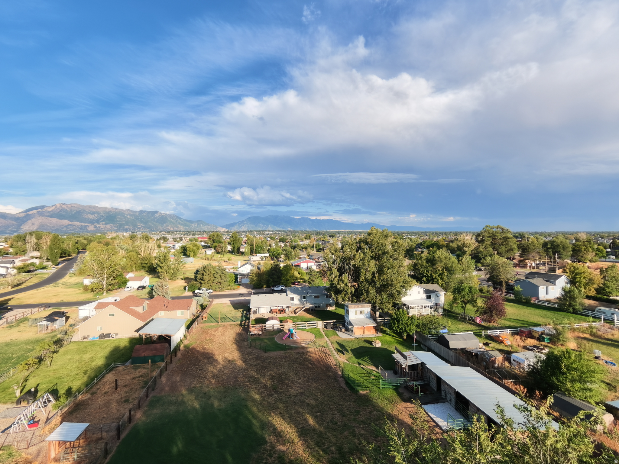 main property photo 30