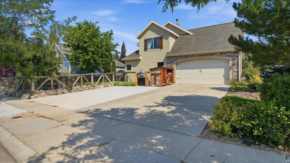 main property photo 47