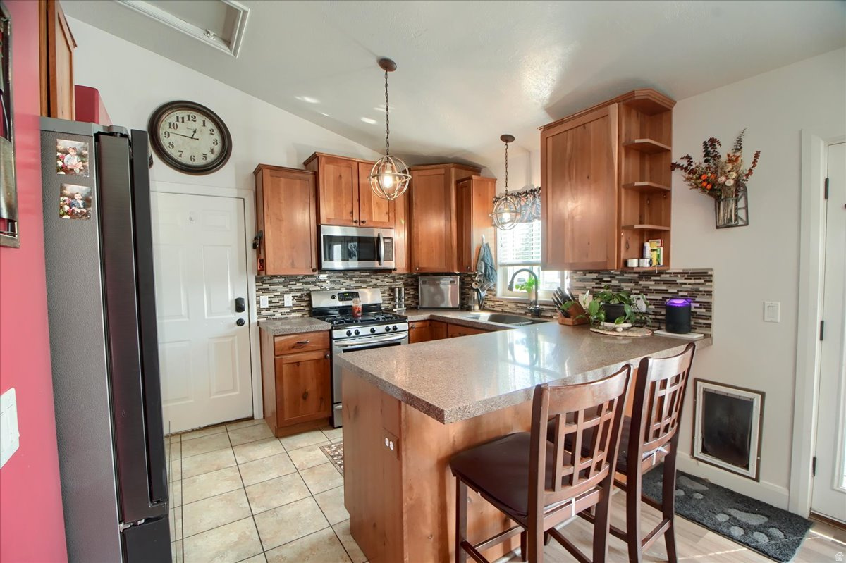 main property photo 5