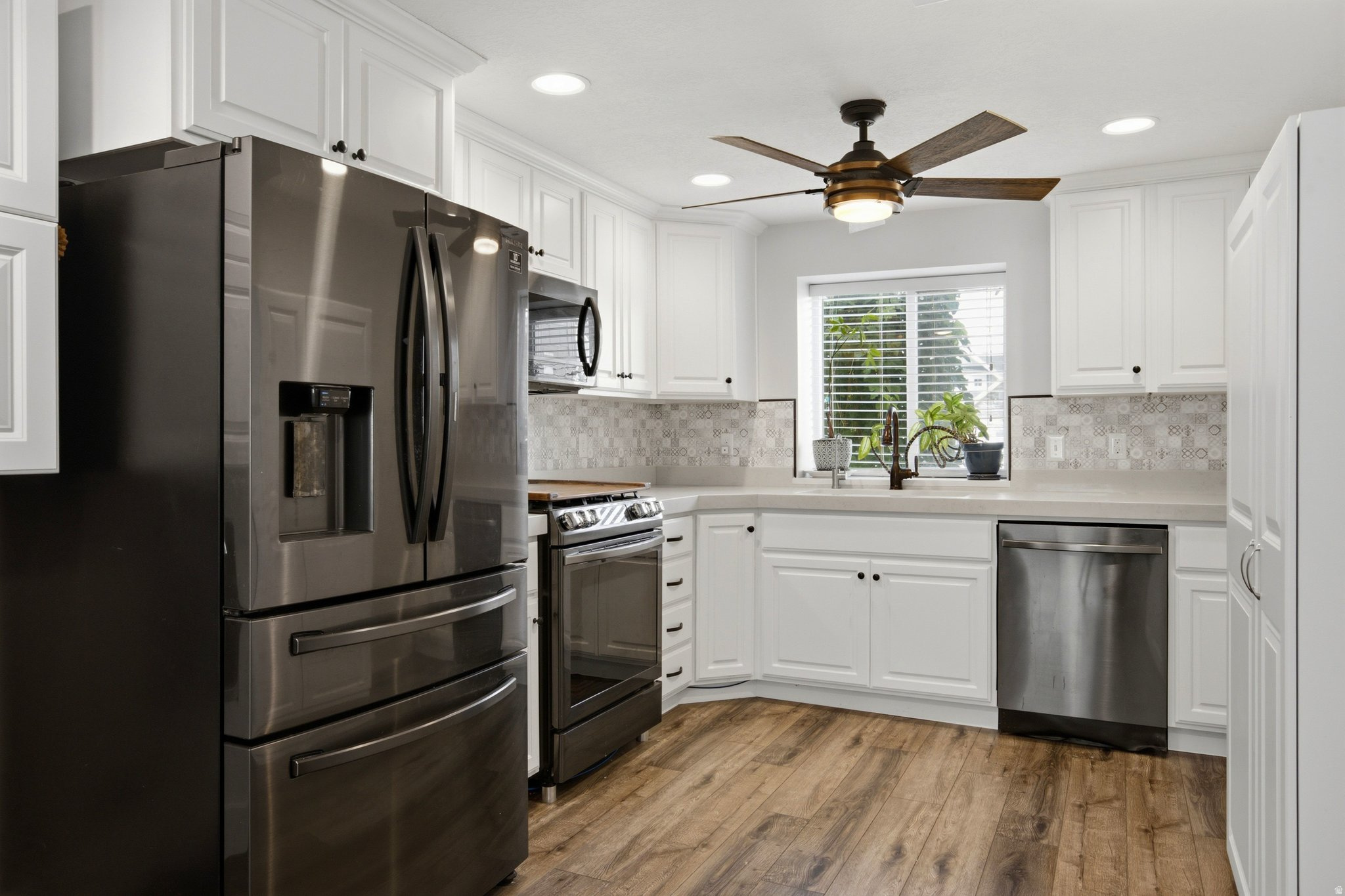 main property photo 66