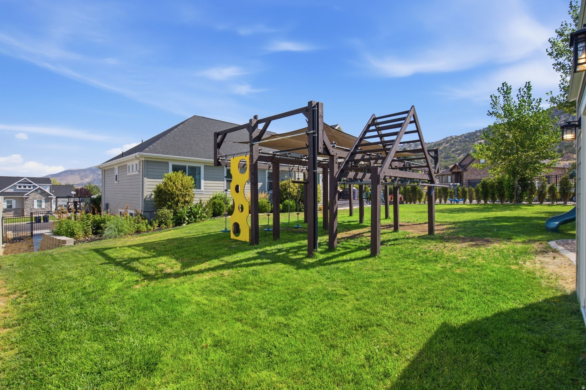 main property photo 85