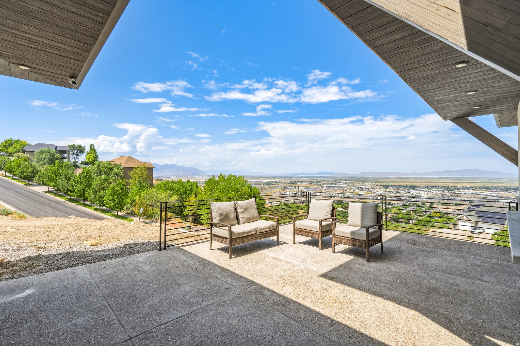 main property photo 65