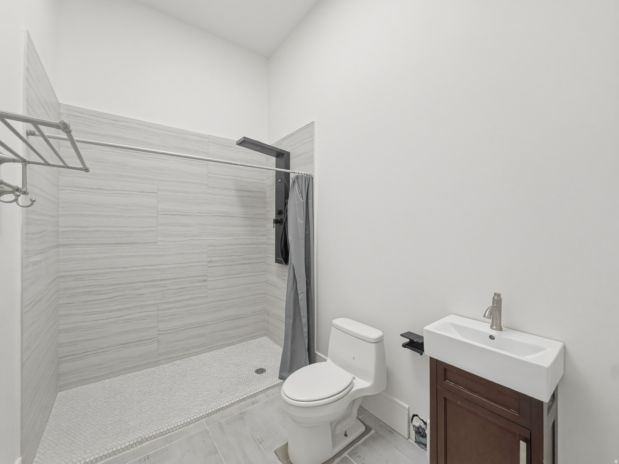 main property photo 68