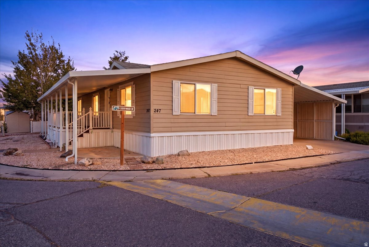 main property photo 17