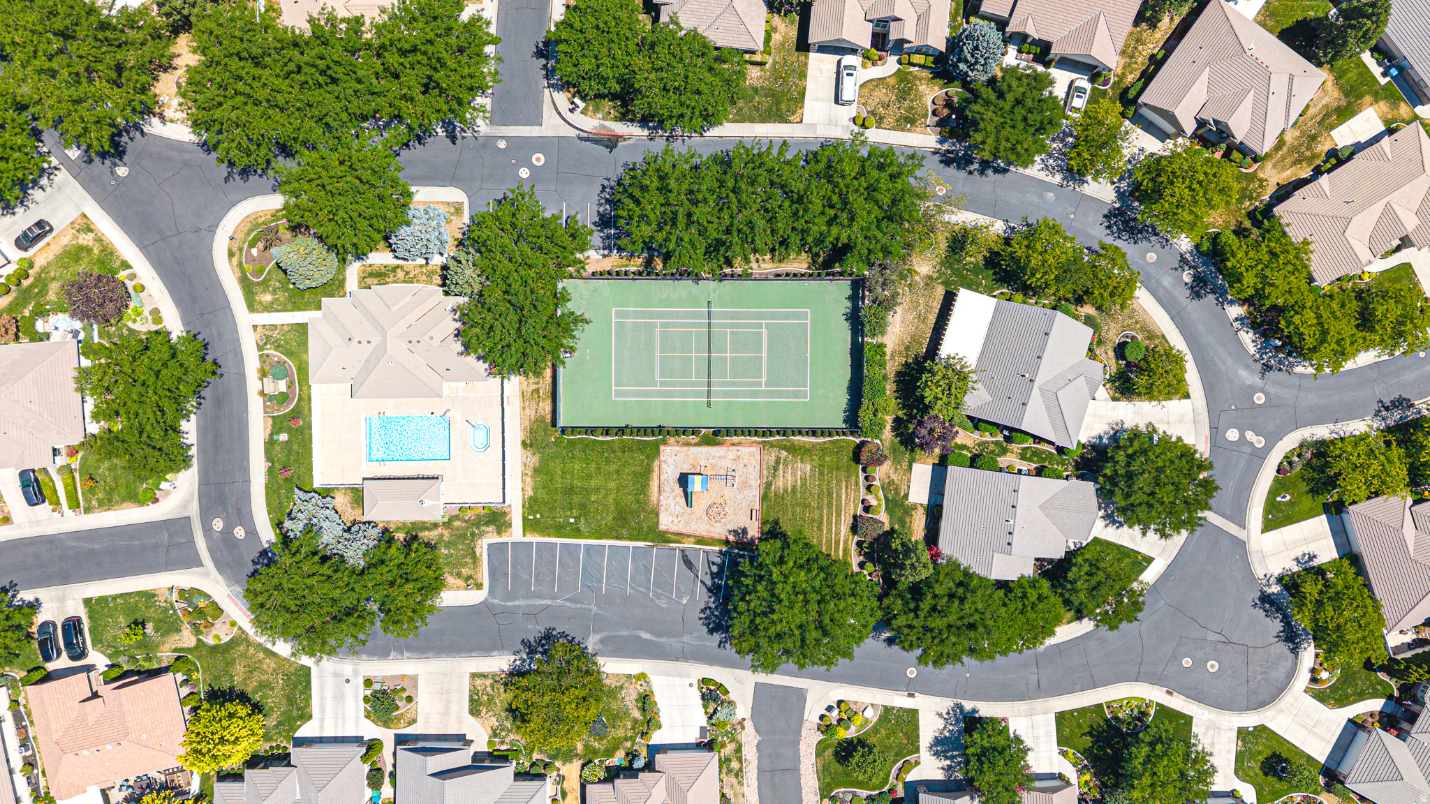 main property photo 78