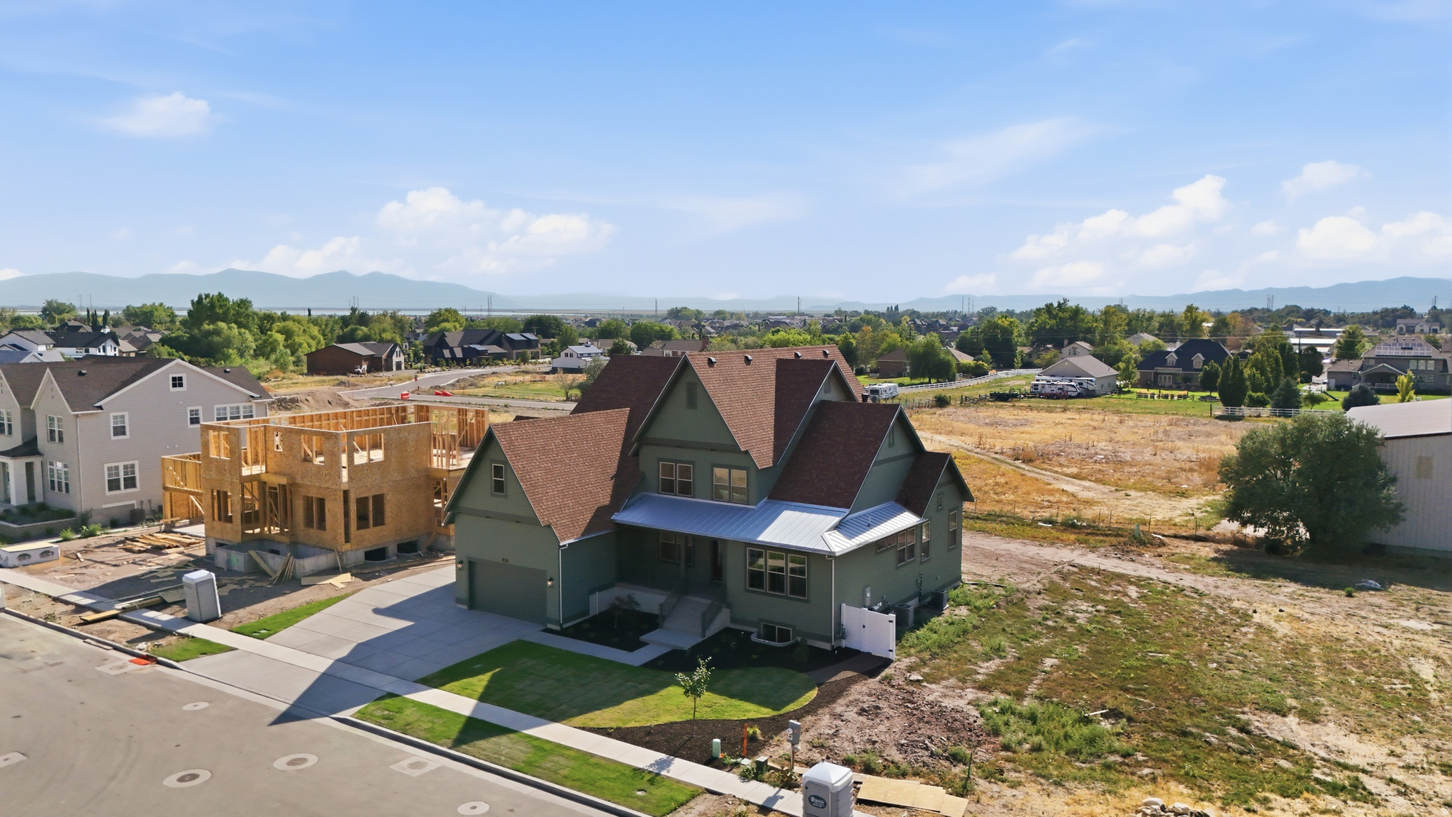 main property photo 73