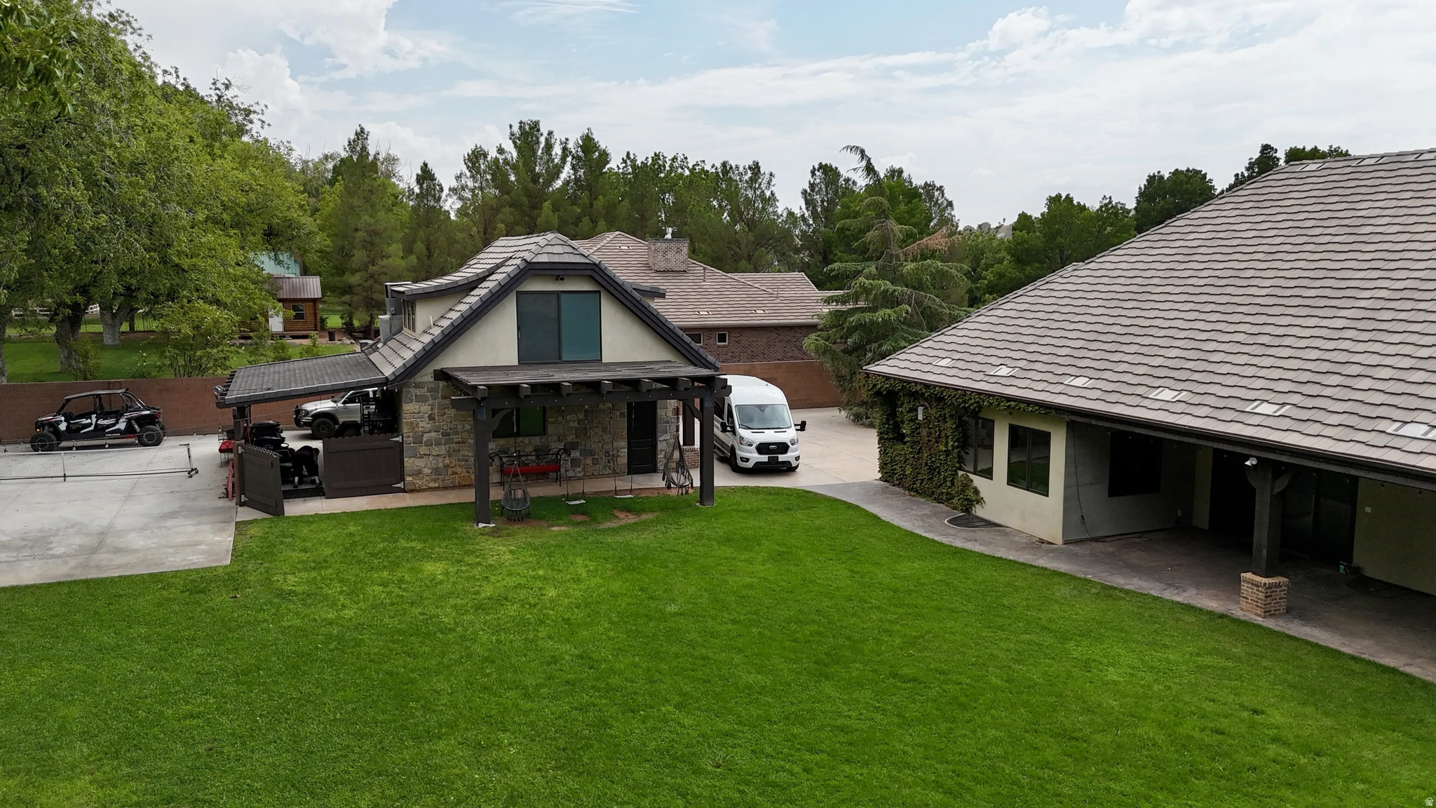 main property photo 84