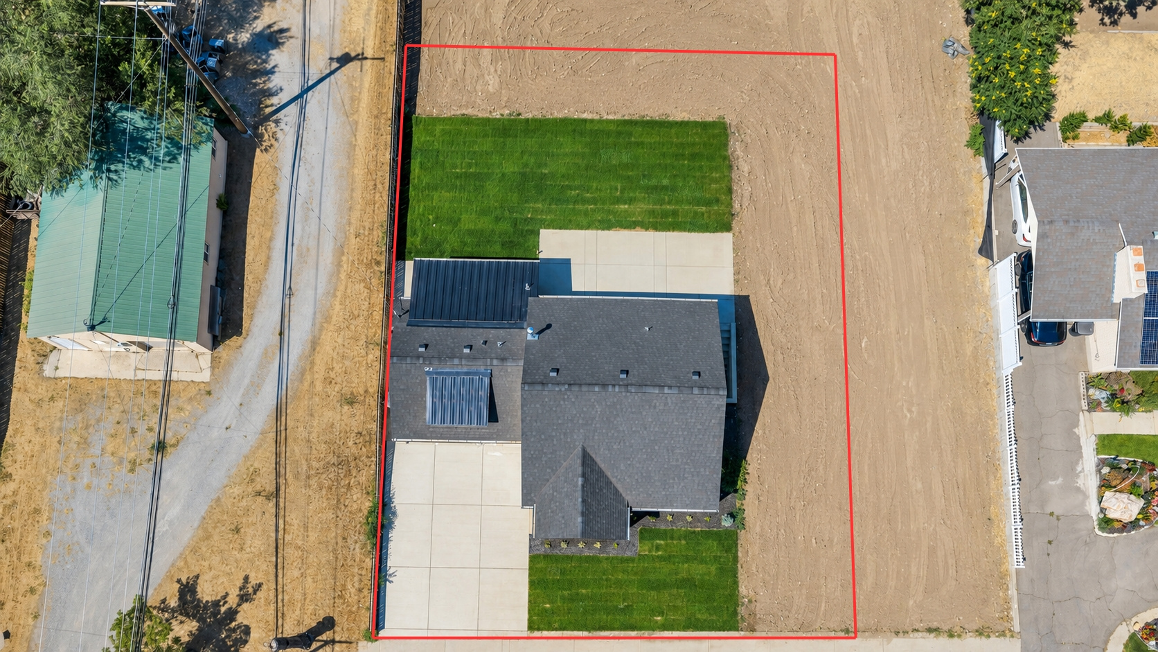 main property photo 27