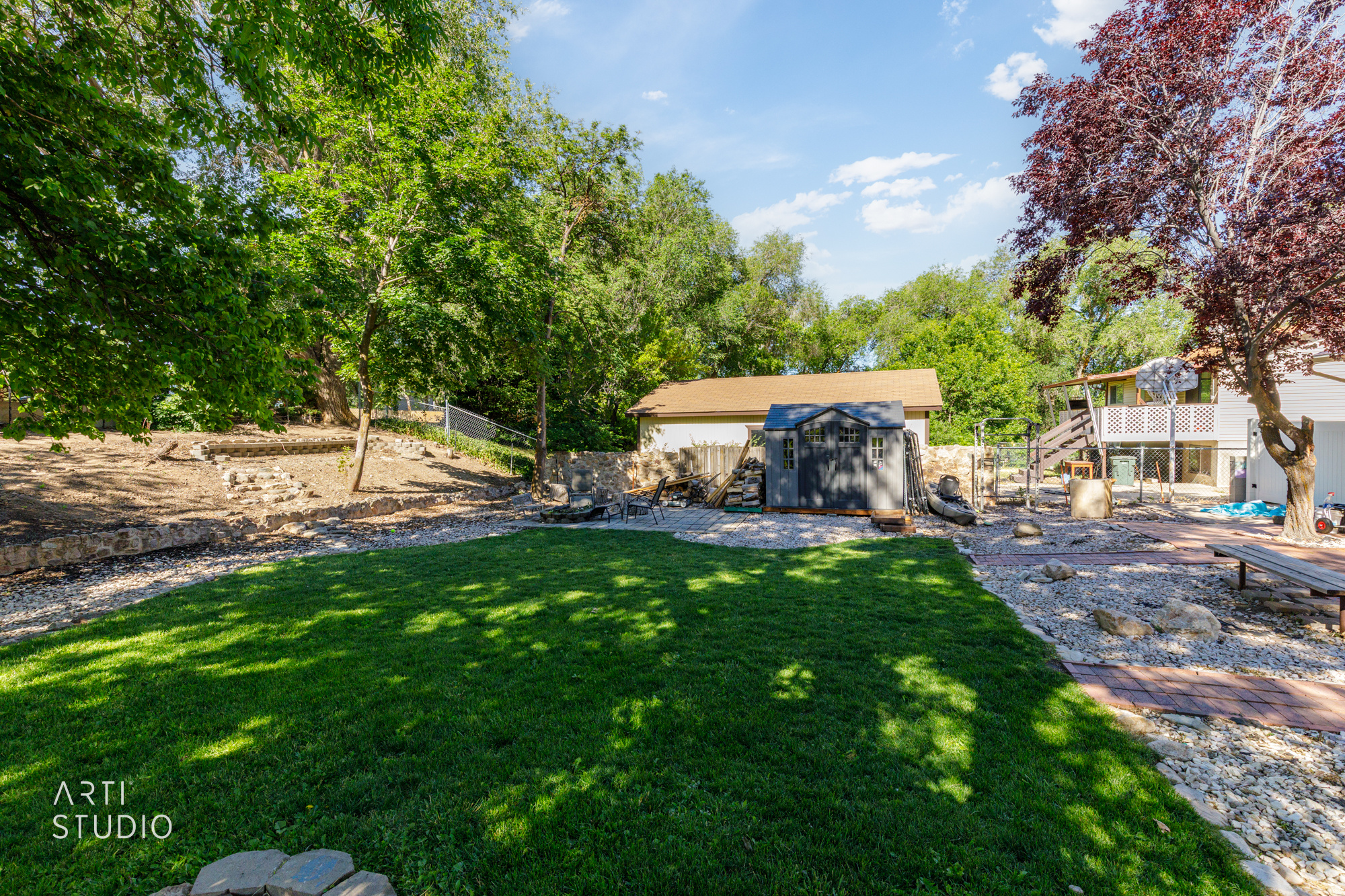 main property photo 38