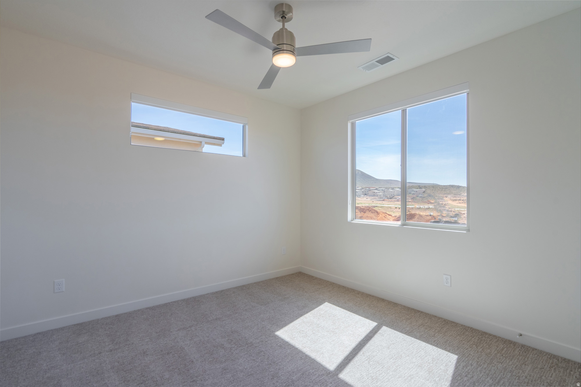 main property photo 70