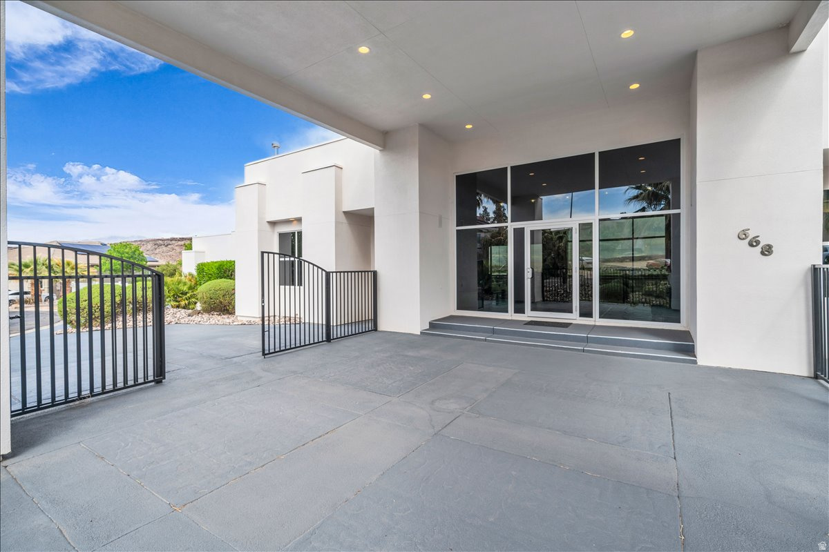 main property photo 35