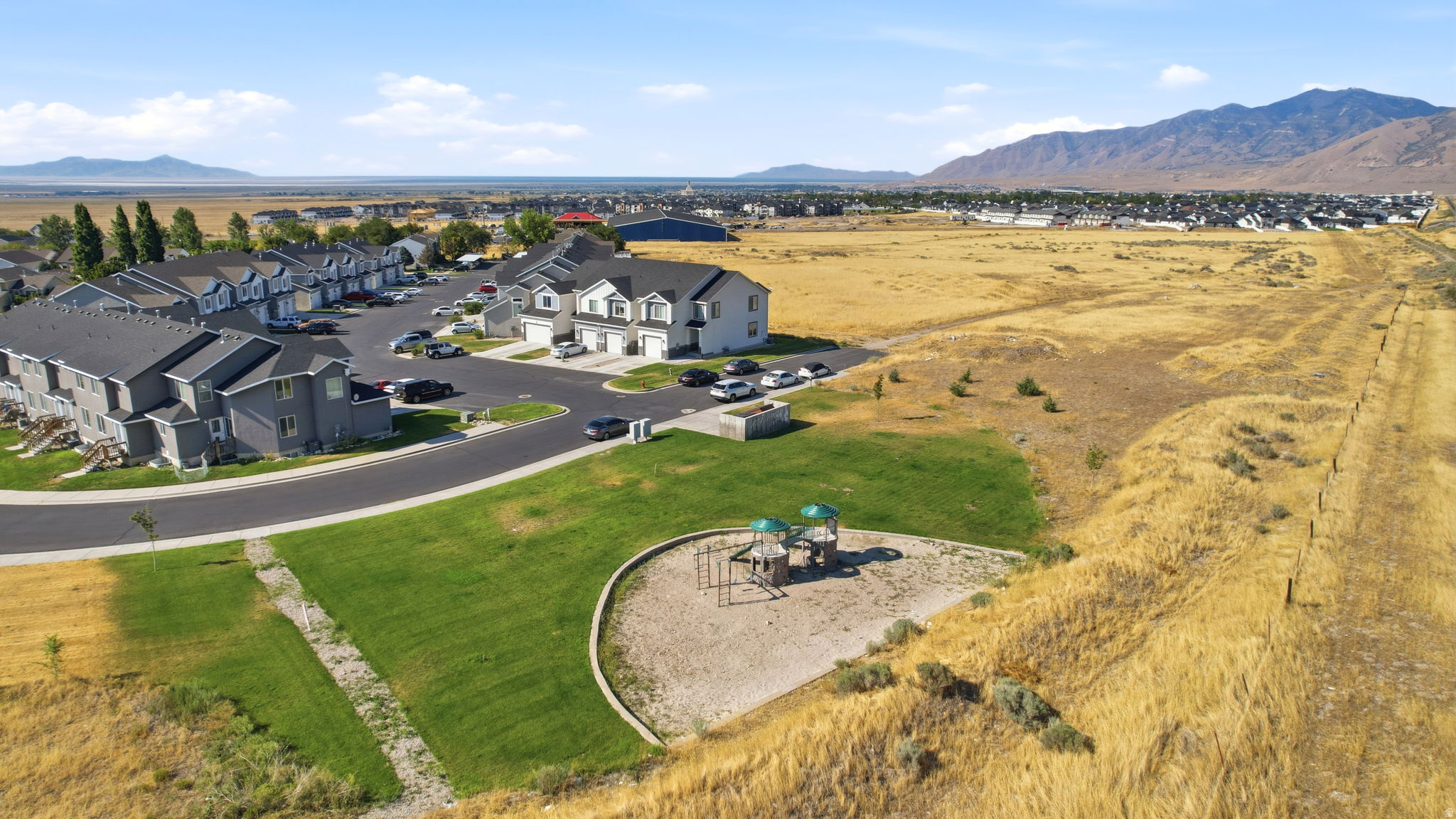 main property photo 51