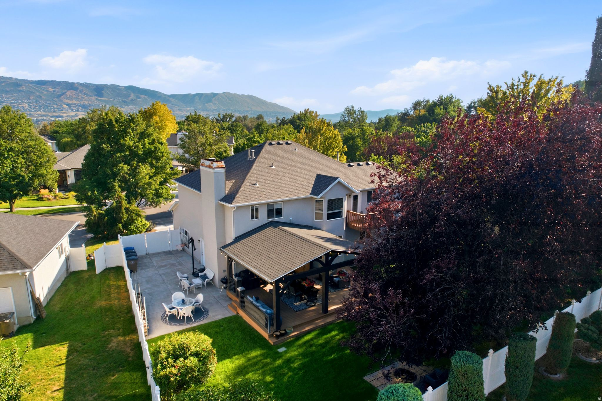 main property photo 64