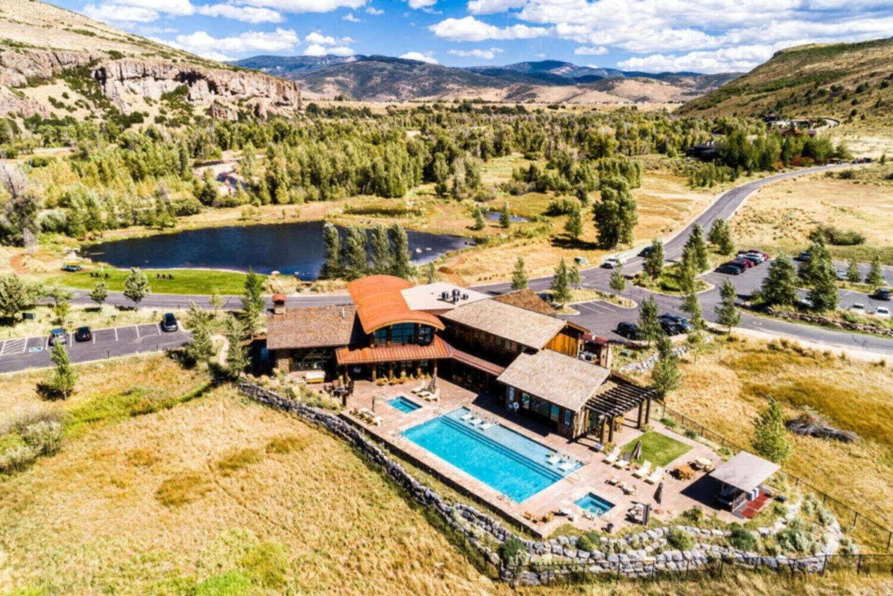 main property photo 76