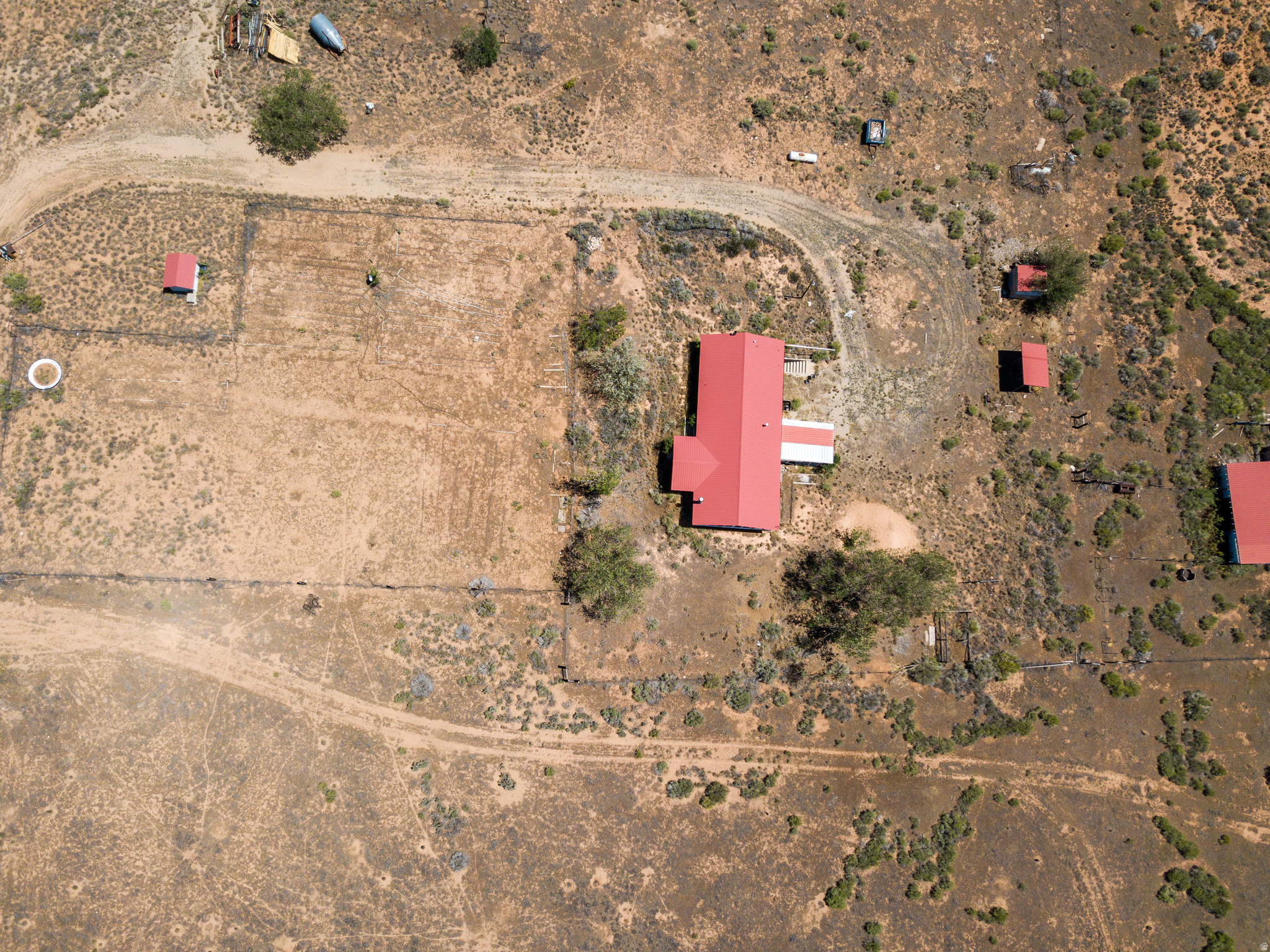 main property photo 38