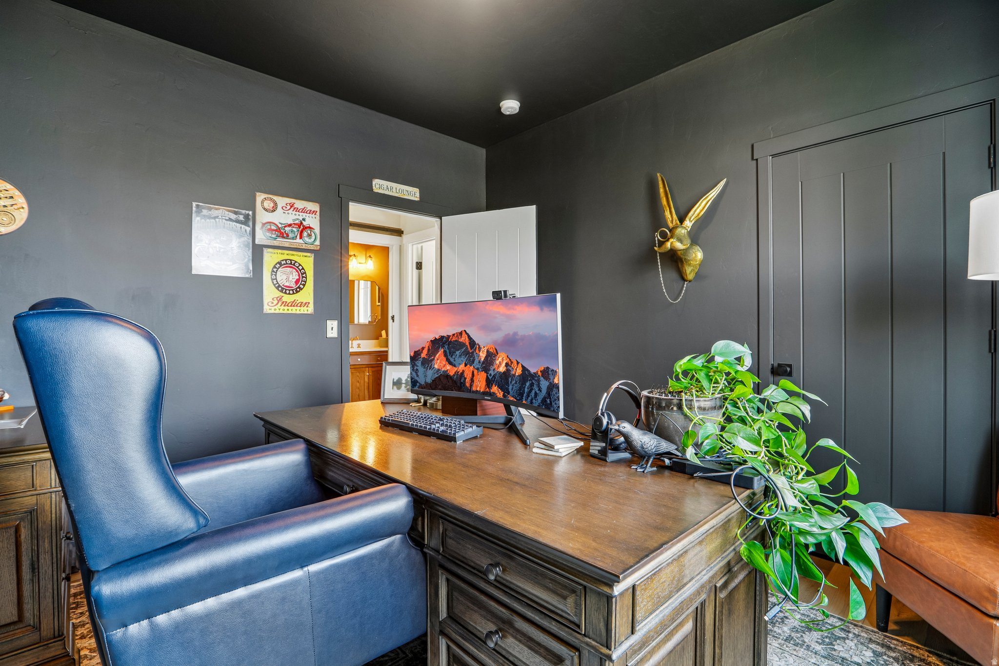 main property photo 31