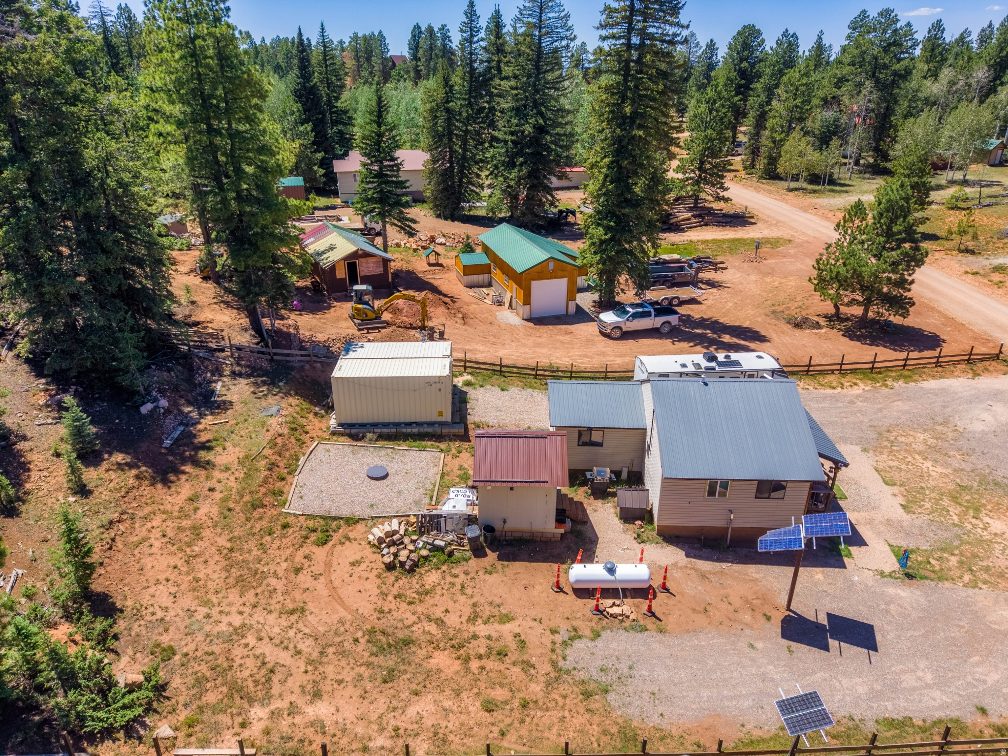 main property photo 36